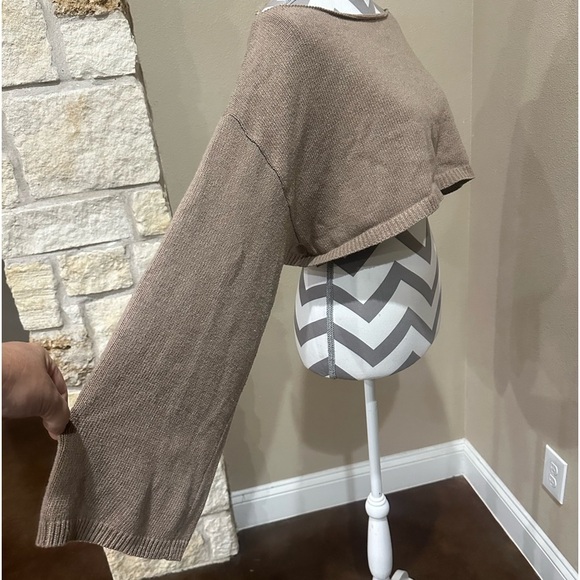 ZAFUL Tan Crop Wide Neck Sweater with bell sleeves - Picture 3 of 5